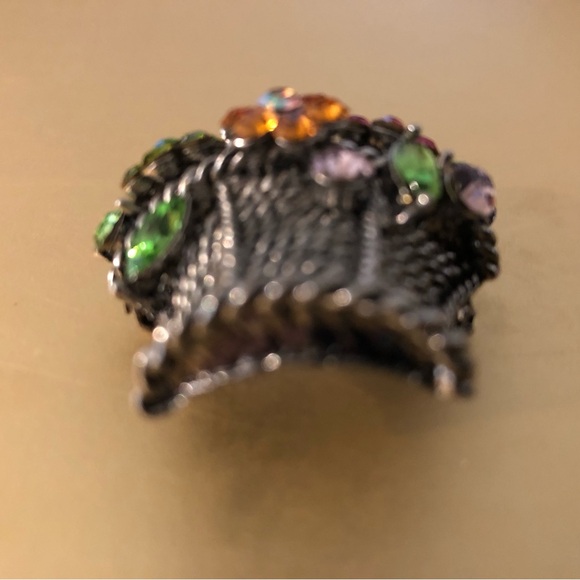 Vintage 1990’s Crystal Rhinestone Flower Pot Brooch By Victorian Trading Co - Picture 8 of 16